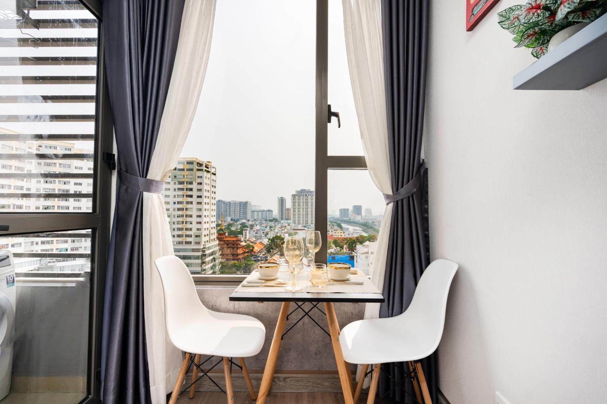 Aloha Saigon Apartment - Rivergate Residence Hô Chi Minh-Ville Extérieur photo